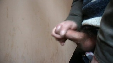 Screenshot Wanking In The Stairwell