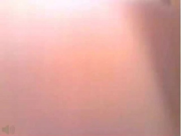 Bildschirmfoto KatrinaDollX masturbiert vor der Webcam