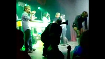 Screenshot The Girl In The Club Sucked For The Prize 10000r.