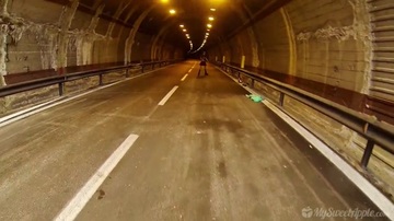 Bildschirmfoto Hat mir direkt im Tunnel einen geblasen. 18+