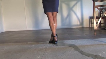 Screenshot Peed In A Blue Skirt {connected, In The Living Room}