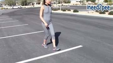 Screenshot Described A Gray Sport Jumpsuit {jogging} - 1