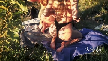 Screenshot Public Lovemaking In A Parc With My Best Friend! Ffm Private Couple Leolulu +guest