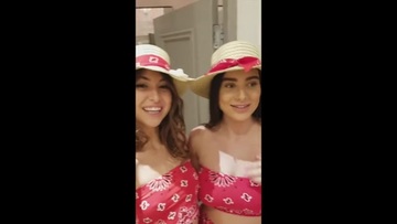 Screenshot Arousing Girls Hook Up In Fitting Room