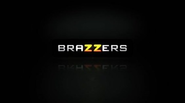 Bildschirmfoto Chasing That Big Angela White  Ava Addams  Bridgette B  Keiran Le,porno,anal,tits,ass,Порно, Porno, Секс, sex, хуй, член, трах,