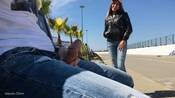 Screenshot Girlfriend Was Surprised To See Hubby Stroking Off Penis In The Park :)