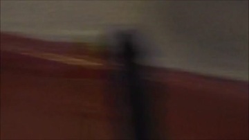 Bildschirmfoto Черный друг (ласкает кончает сквирт русское частное любительское порно домашнее соло одна дилдо брюнетка блондинка мжм жмж секс)