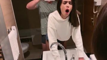 Screenshot Amateurish Mating With A Provocative Student - Semen On A Pretty Face