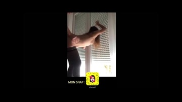 Screenshot Student Snapdata How The Fuck Her Friend With Cancer Have Glass Doors