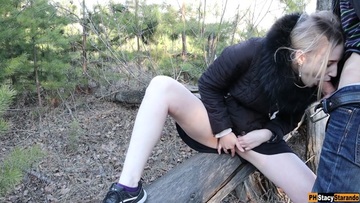 Screenshot A Man Noticed How I Masturbated In The Forest And Banged Me!