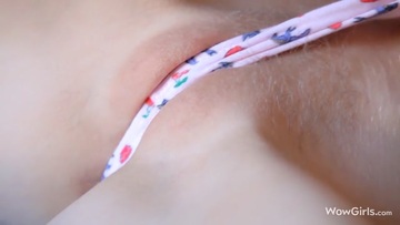 Screenshot Wowgirls Hottest Virgin Gloria Plays With Her Delicious Snatch, Caress Her Cunt