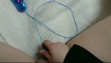 Screenshot Japan girl with small vibrator