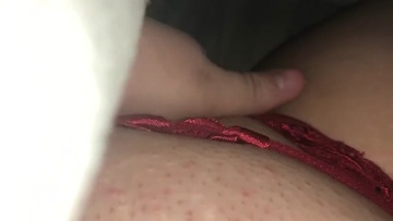 Screenshot 18-Year-Old Virgin Masturbates, tries not to get Caught
