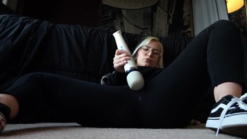 Screenshot Cumming Home after a Long Day with my Hitachi