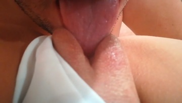 Screenshot HORNY SLUT PUSSY LICKING ORGASM - ANGELSBABY_XXX