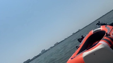 Screenshot Walmart Girl Fucks on Boat Part 2