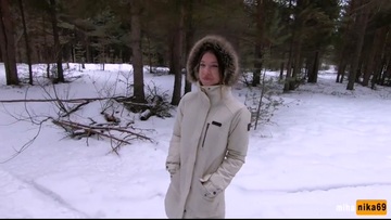 Screenshot I love quick sex outdoors even in winter - Cum on my pretty face POV