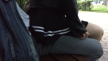 Screenshot Risky sex in the park