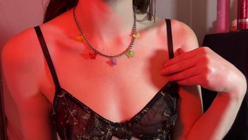 Screenshot ASMR Roleplay | Flirty Hairstylist Gives You a Haircut and Shave (small boobs)