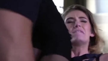 Screenshot la maison de la baise 2019 cosplay parodie cadeau