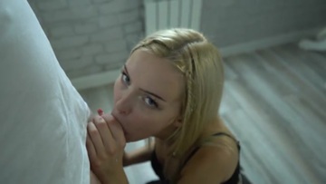 Screenshot I fucked a Russian model in my kitchen! 4K!