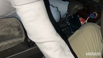 Screenshot Took a Pretty Girl to the Night Forest to Fuck her Pussy and Mouth in the Car - MIRARI