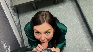 Screenshot Sexy Store Clerk Passionately Sucks Off a Customer in the Fitting Room