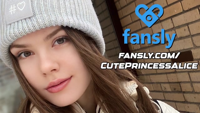 Bildschirmfoto Brain Melting Orgasm Makes Her Eyes Roll - Princess Alice