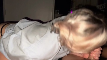 Screenshot Horny neighbor fucks me instead of studying for exams