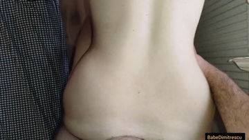 Screenshot Profesoara MILF fututa accidental in cur simte gustul spermei