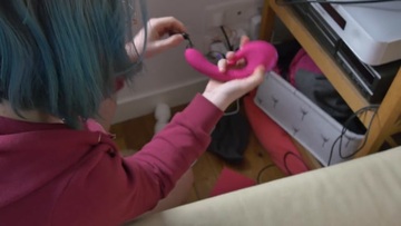 Screenshot Electricity breakdown, she recharges her toys to his neighbour's house... - french RP - Sexe2gether