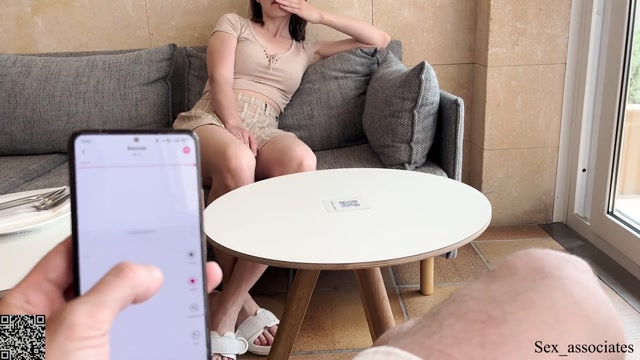 Bildschirmfoto NOW I CONTROL YOUR PUSSY. I made her cum so hard in a cafe by using Lovense Ferri remote control toy