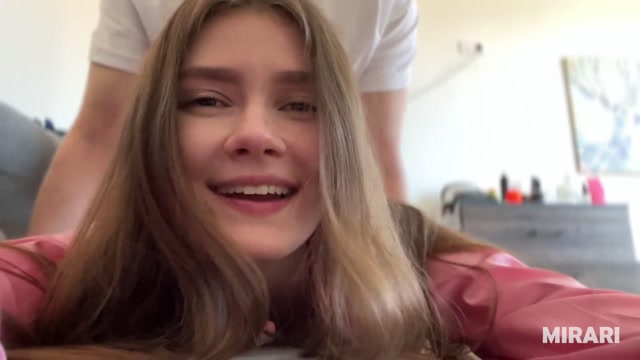 Bildschirmfoto A Date With a Pretty Neighbor Turned Into Passionate Sex - MIRARI