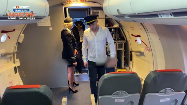 Bildschirmfoto A married flight attendant fucks with pilots during a flight in all holes