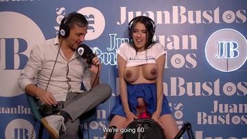 Screenshot AmberPrada with lush breasts and a rounded tummy demands a machine at full speed | Juan Bustos Podcast